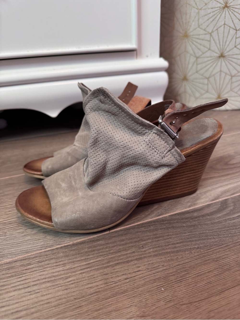 Miz Mooz Wedges